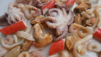 Paella cu fructe de mare