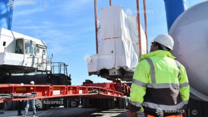 Infotrafic: Cinci transporturi agabaritice se deplasează, duminică, pe trasee de la și spre PTF Nădlac