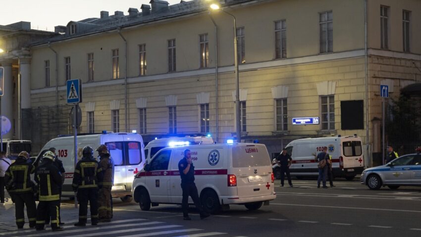 Rusia: Trei morți și 15 răniți în urma unei explozii într-o cafenea din Moscova