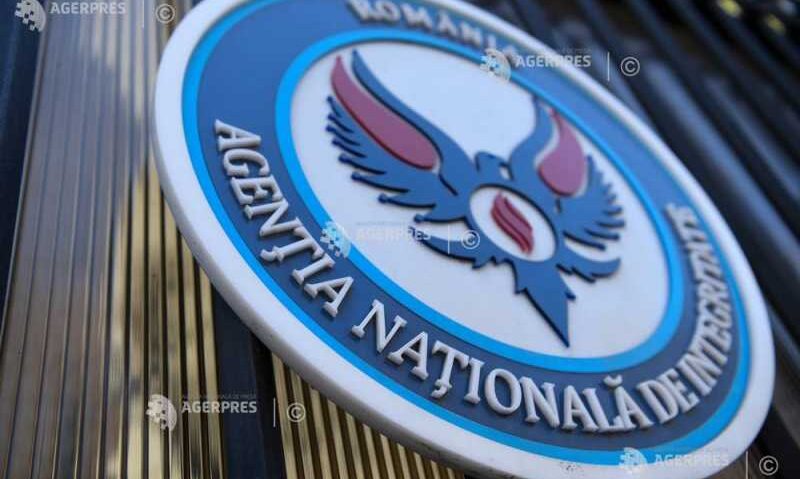 ANI: 53 de aleși locali și funcționari riscă să își piardă mandatul sau funcția după intrarea în vigoare a noii legi a integrității