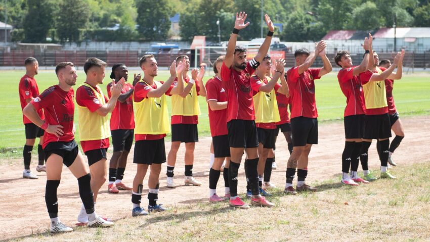 CSM Reşiţa, victorioasă contra Stelei! Rossonerii se menţin în plutonul fruntaş al Ligii a II-a