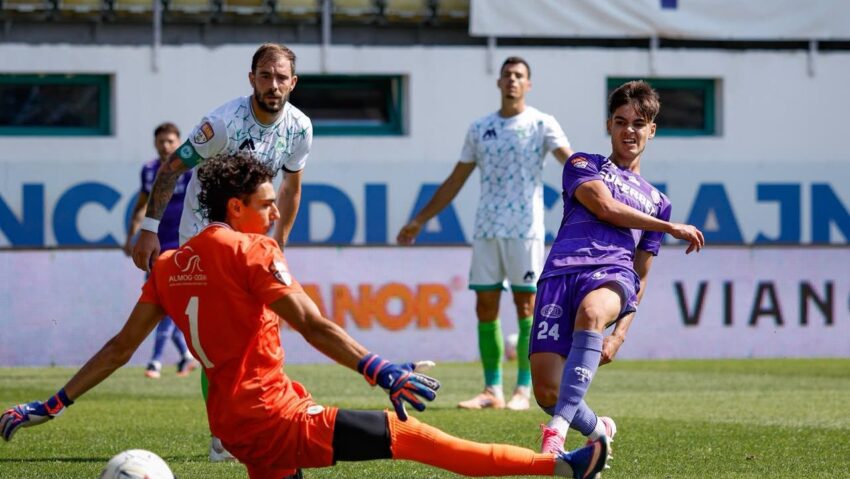 Ianis Doană, senzaţional în tricoul alb-violet! Reşiţeanul a marcat de patru ori contra Concordiei Chiajna