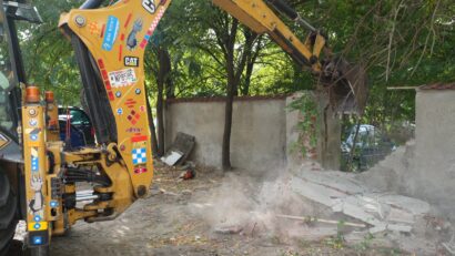 Timișoara: noi locuri de parcare în zona Girocului, după desființarea unor construcții ilegale