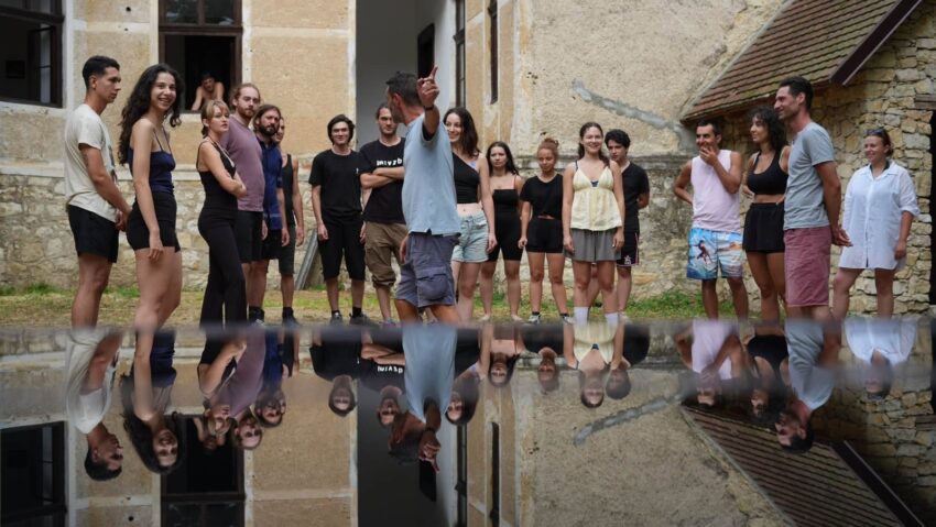 „Mergeți în sufletul meu!” la Atelierele de antropologie teatrală Cătălina Buzoianu – Socolari!