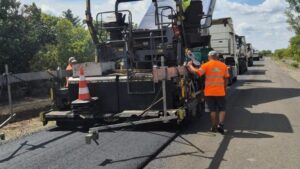 Arad: Drumul Satu Nou–Vânători, aproape de finalul lucrărilor. A fost așternut stratul de uzură