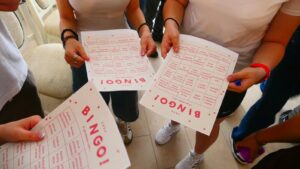 Tabără de matematică la Bocșa pentru elevii care intră în clasa a VIII-a. Pregătire pentru Evaluarea Națională și activități de tabără