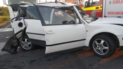 Accident grav pe DN 6, între Jupa și Constantin Daicoviciu. Un tânăr de 16 ani a murit, alte două persoane au fost rănite