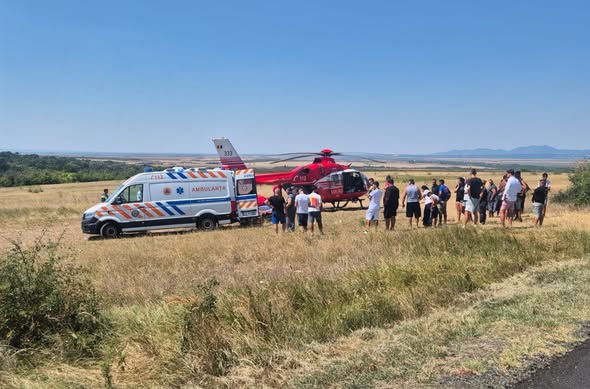 Două accidente pe DN 57, la Nicolinț. Un tânăr fără permis, transportat cu elicopterul SMURD