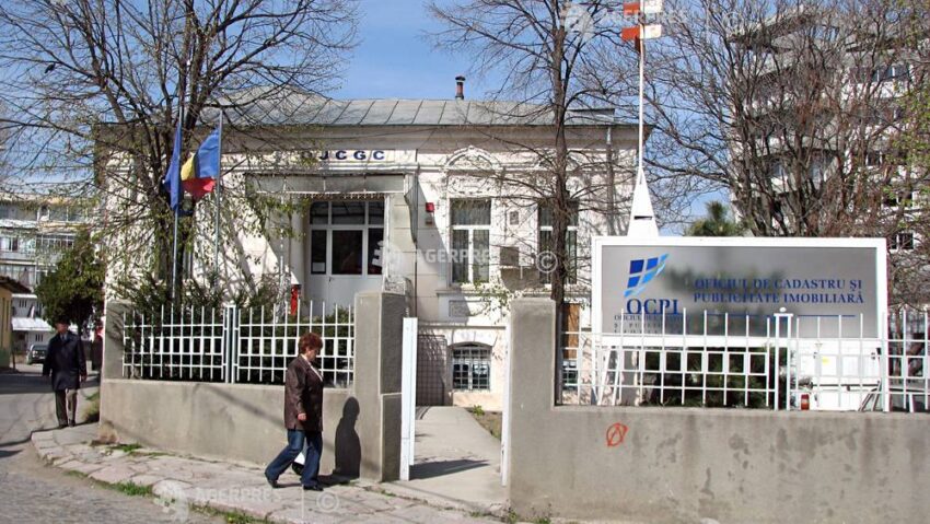 Guvern: Aplicația e-Terra a fost repornită etapizat