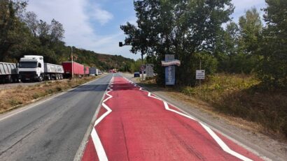 Covor rutier roșu și afișaje electronice pentru reducerea vitezei, în cinci localități din vestul țării