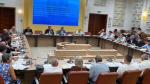 Consiliul Județean Caraș-Severin se întrunește în ședință ordinară. Pe ordinea de zi, acordarea a două titluri de Cetățean de Onoare