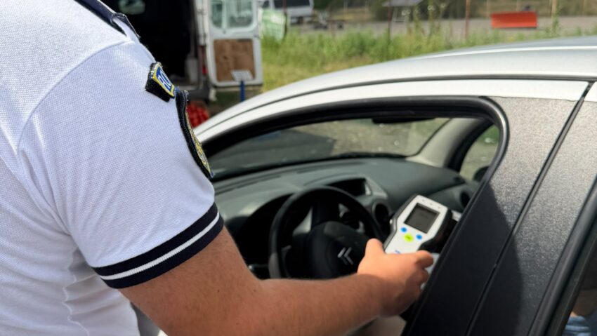 Peste 650 de polițiști, în teren în Caraș-Severin. Aproape 440 de sancțiuni aplicate în weekend