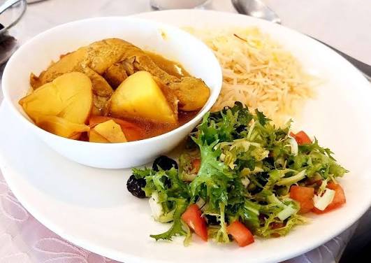 Tashreeb – rețetă tradițională irakiană cu carne, năut și lipie
