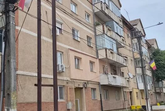 Blocul 8 de pe strada Buziașului din Lugoj va fi reabilitat energetic printr-un proiect de 6 milioane de lei