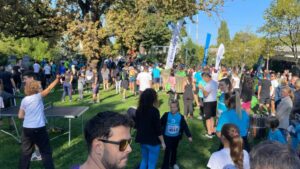 Bănățenii sunt chemați la crosul organizat de OncoHelp Timişoara. Fondurile strânse vor susține tratamentul tumorilor de mici dimensiuni