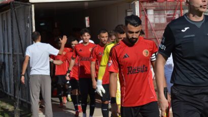 Duel bănăţean în Liga a II-a. CSM Reşiţa merge după trei puncte la Dumbrăviţa