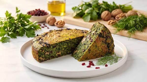 Kuku sabzi, frittata persană cu verdețuri. Rețetă tradițională din Orientul Mijlociu