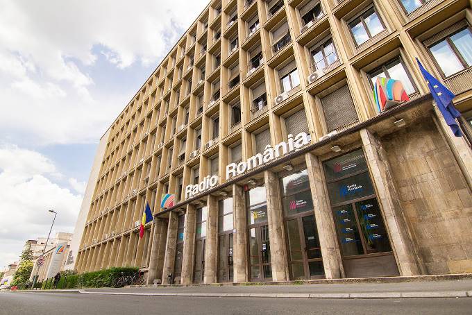 Răzvan Dincă revine la conducerea interimară a Radioului Public. Sorina Matei, desemnată la TVR