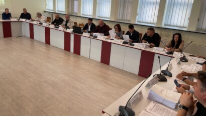 Reșițenii sunt scutiți de penalități dacă își achită taxele restante până la 30 noiembrie