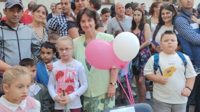 149 de ani de școală la „Bastilia” din Reșița. Elevii s-au întors în bănci cu emoții și planuri pentru noul an școlar
