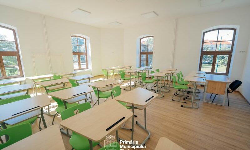 Peste 20 de școli și grădinițe din Timișoara, reparate în vacanța de vară. Primăria a investit peste 8 milioane de lei