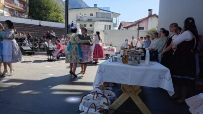 Dulcele Bunicilor 2026: tradiţiile comunităţii cehe din Banat au fost celebrate la Băile Herculane