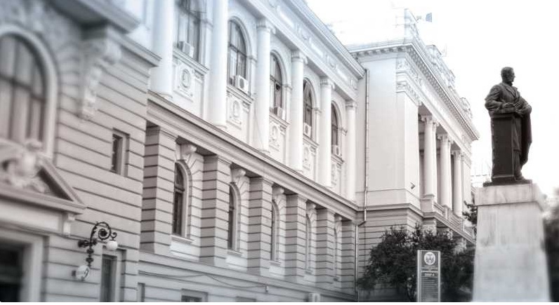 Scandalul de abuzuri sexuale de la Facultatea de Drept din Iași: Tudorel Toader și alte două cadre universitare nu vor mai preda