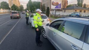 Șoferii ar putea scăpa de amenzi dacă uită permisul sau talonul acasă