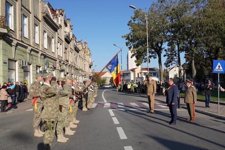 Ziua Armatei României, marcată la Lugoj printr-o ceremonie militară și religioasă