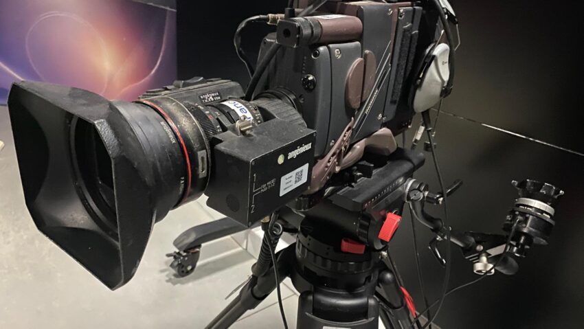 De la studioul TV la buzunarul creatorului: noile echipamente care schimbă modul în care filmăm