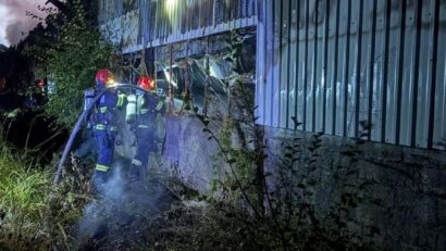 Incendiu la un gater din Victor Vlad Delamarina