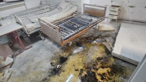 Incendiu la Spitalul Județean de Urgență Reșița, pe Secția Psihiatrie. 16 pacienți evacuați și o pacientă rănită