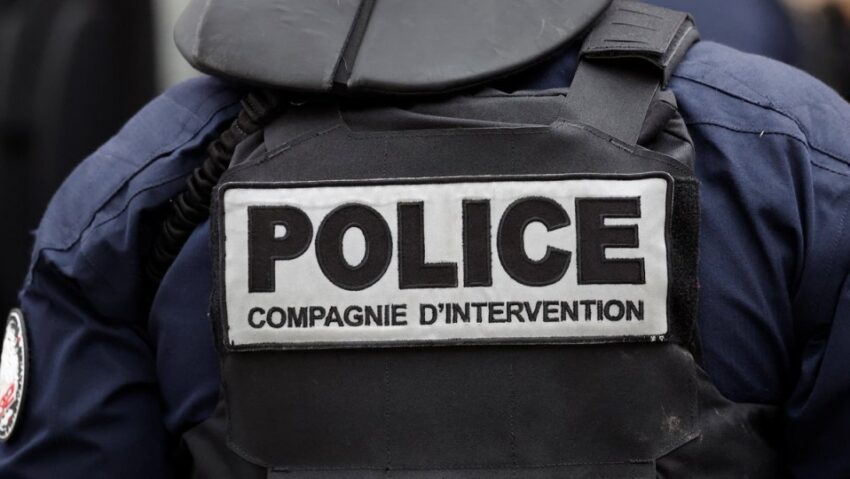 Atac armat în apropiere de Paris. Un mort și patru răniți, printre care o fetiță de 12 ani, aflată în stare gravă